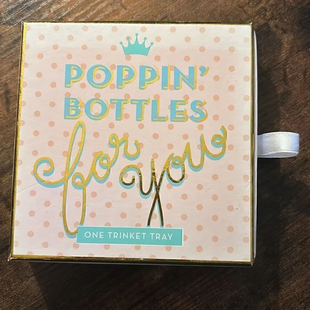 ROSANNA
POPPIN' BOTTLES TRAY New In Box - Picture 7 of 7